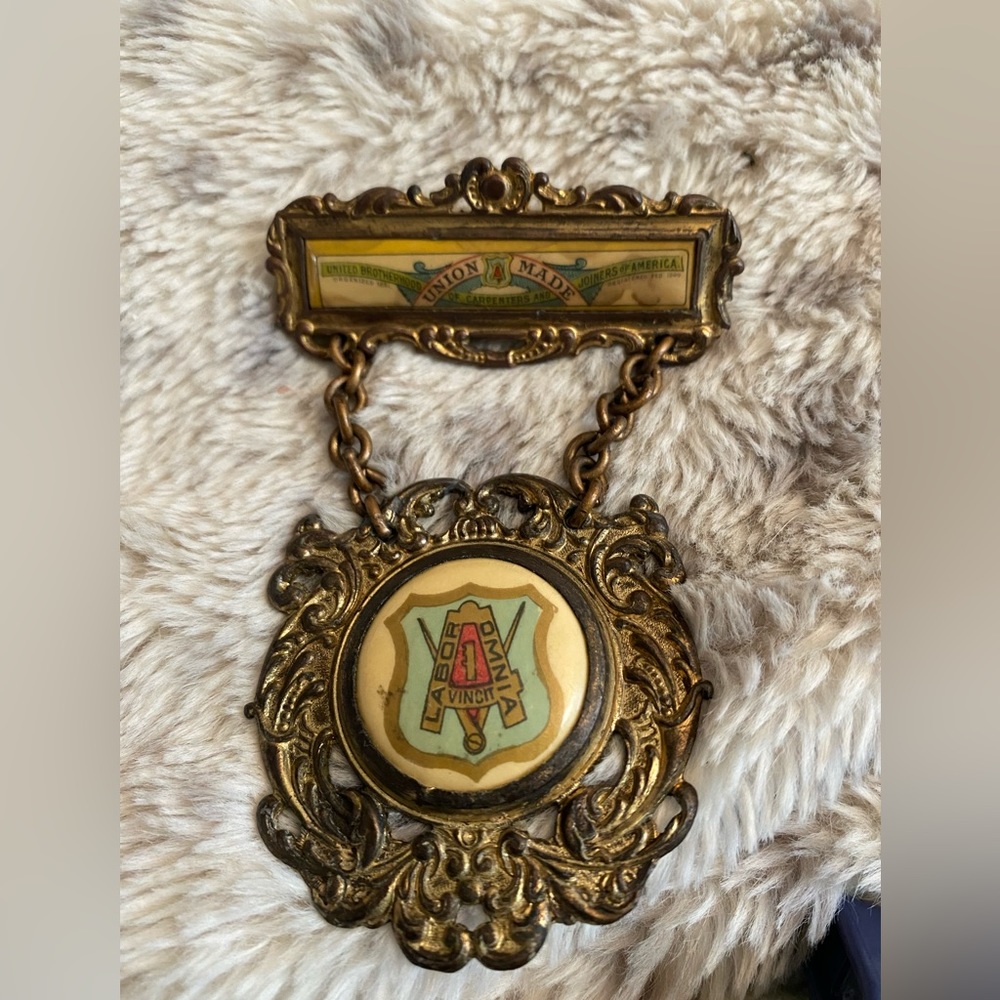 Union Carpenters member pin